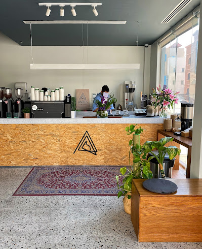 Andes Coffee Roasters محمصة ومقهى انديز