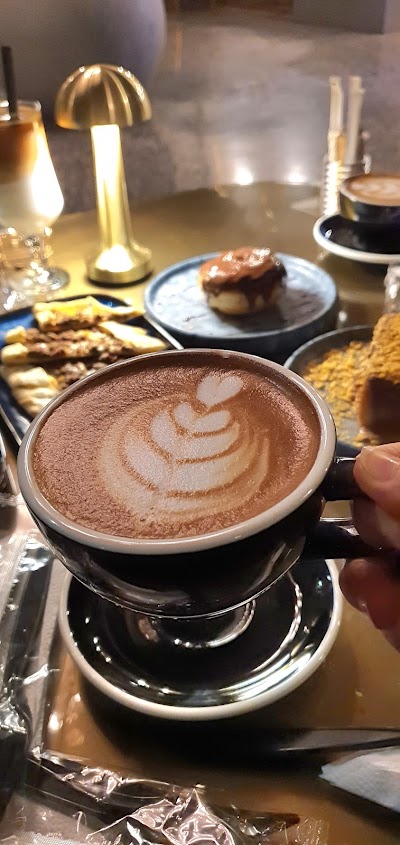 la melograno lounge لاميلاغرانا لاونج