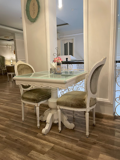 Avenue Café أفينيو كافيه