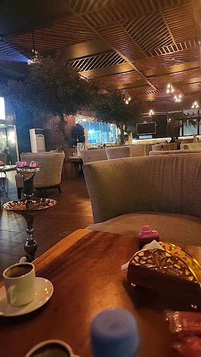 مقهى شيشة ومطعم ايلاف