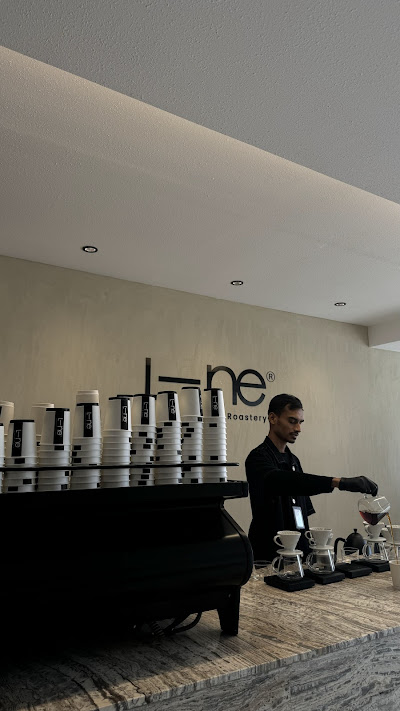 Line Espresso Bar & Roastery محمصة و مقهى لاين