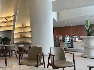 Dot Bakery & Cafe | مخبز و مقهى دوت
