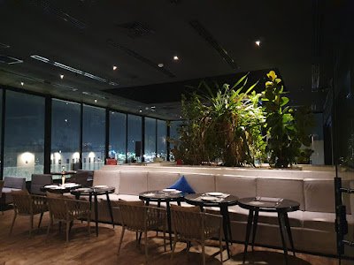 SPREE Rooftop Lounge